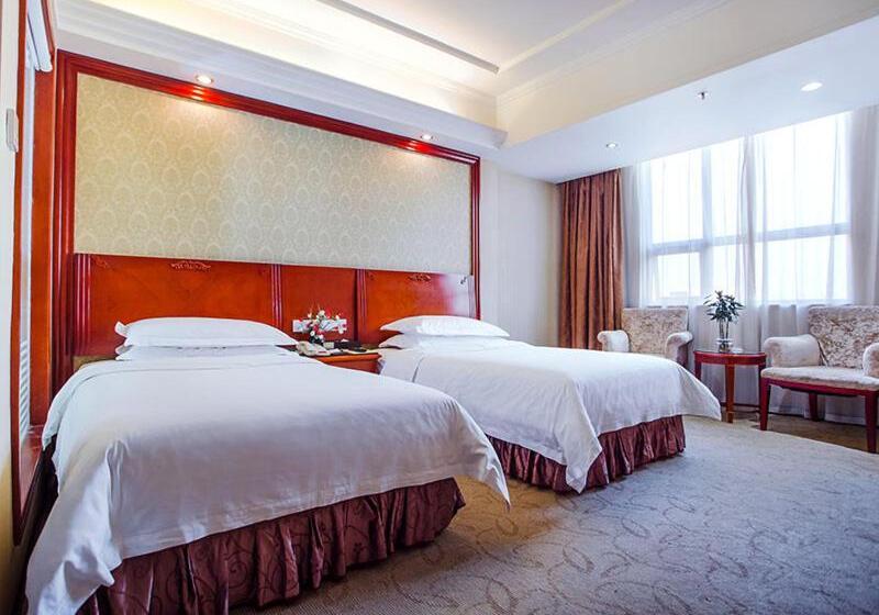 Vienna International Hotel Shenzhen Songgang Wanzhao Square