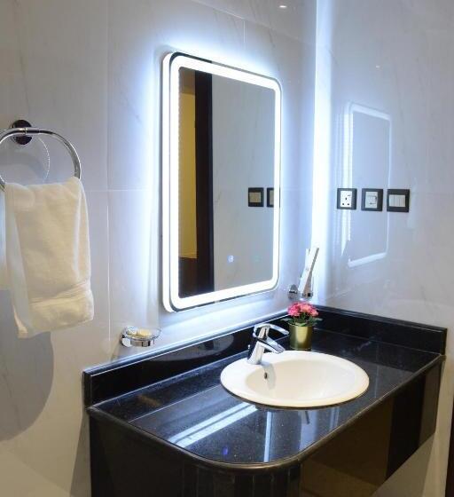 الايوان للاجنحة الفندقية E1