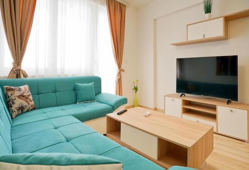 منتجع سراييفو   Sarajevo Resort