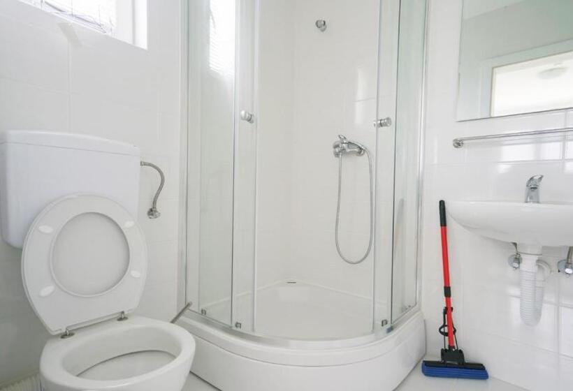 منتجع سراييفو   Sarajevo Resort