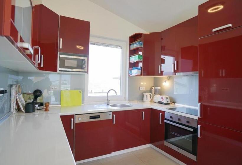 منتجع سراييفو   Sarajevo Resort