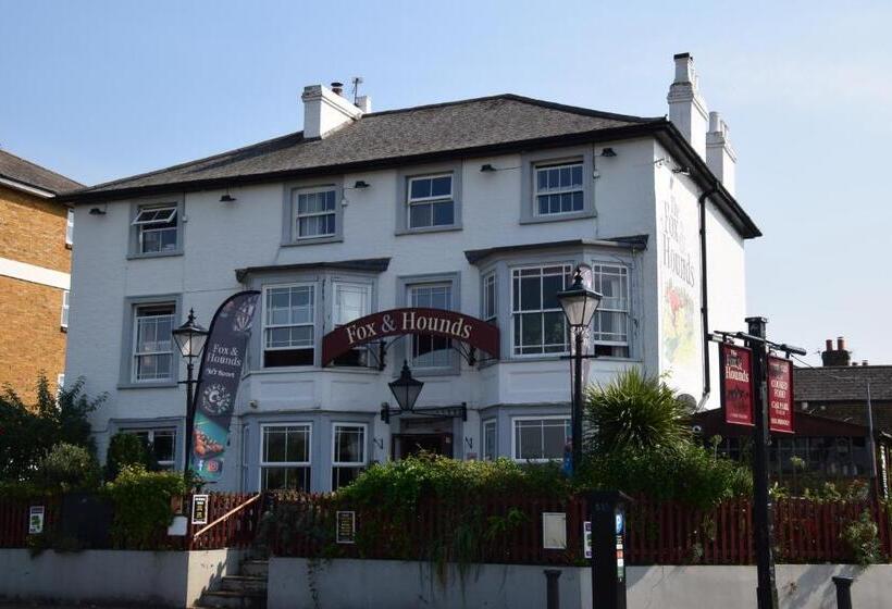 ユースホステル Fox & Hounds Pub