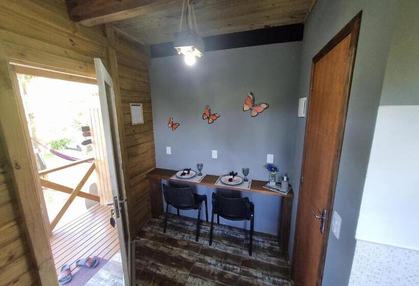 ユースホステル Pousada Rosa Shanti, Café Da Manhã Opcional, Apenas 4 Cabanas, Piscina, Estacionamento Privativo, ár