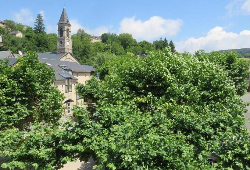 住宿加早餐  Café De La Place Gîte & Chambres D Hôtes Lou Pastre