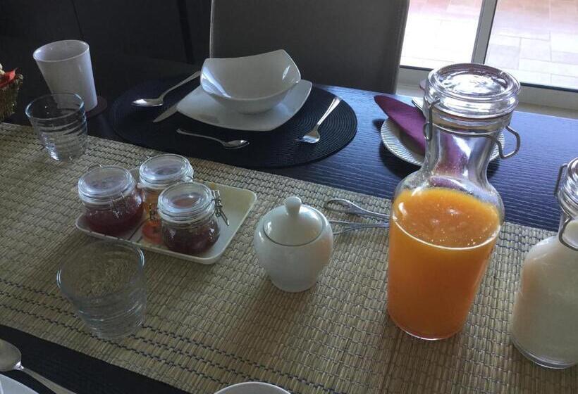 مبيت وإفطار Casa Da Colina