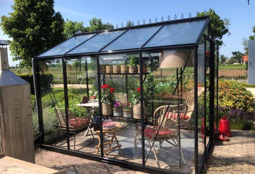 مبيت وإفطار Chalet Royal