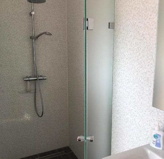 مبيت وإفطار Chalet Royal