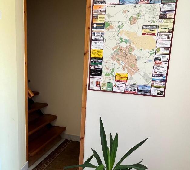 تختخواب و صبحانه Flamingó Szállás