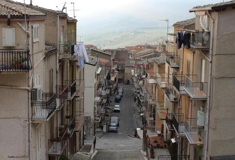 ベッドアンドブレックファースト Karima