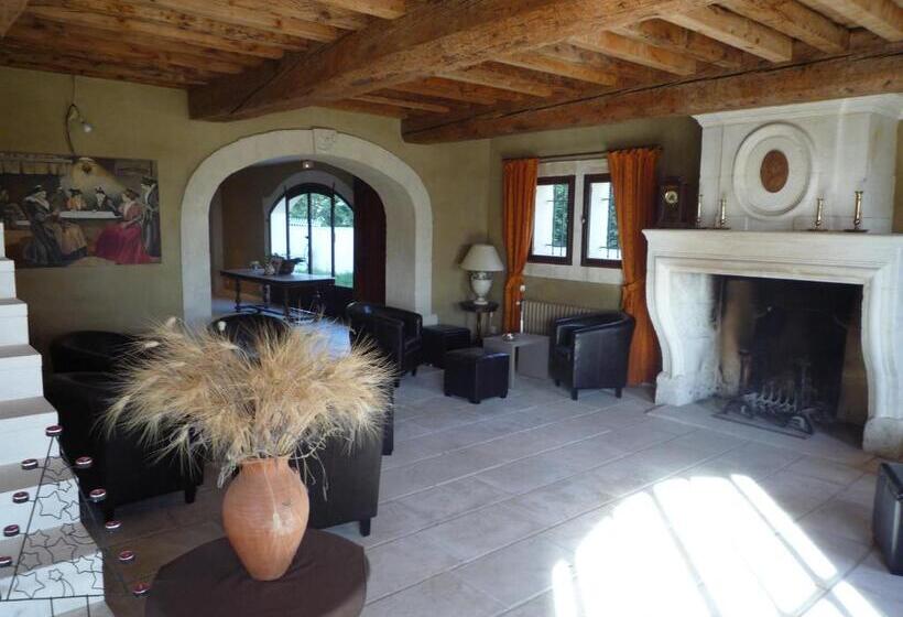 민박 Mas Saint Joseph