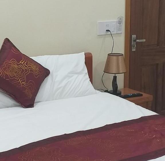 تختخواب و صبحانه Riverbank Motel