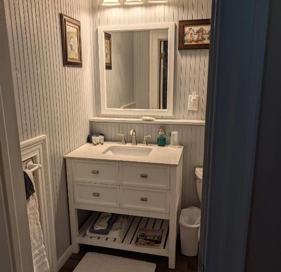 민박 Virginia Cliffe Inn