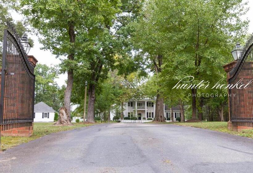 민박 Virginia Cliffe Inn