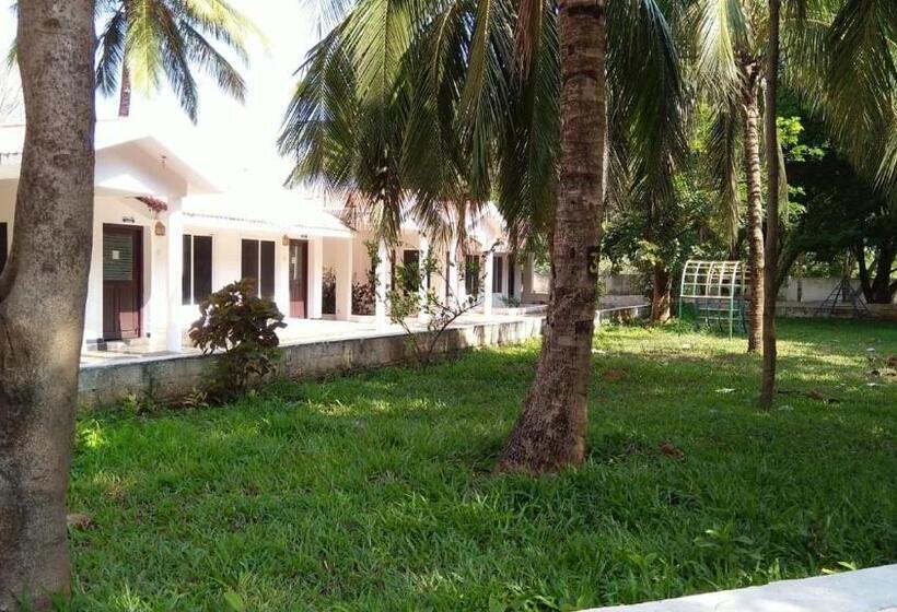 Esakki Highview Resort  Fivefalls