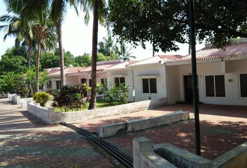 Esakki Highview Resort  Fivefalls