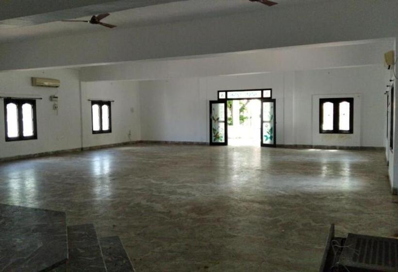 Esakki Highview Resort  Fivefalls