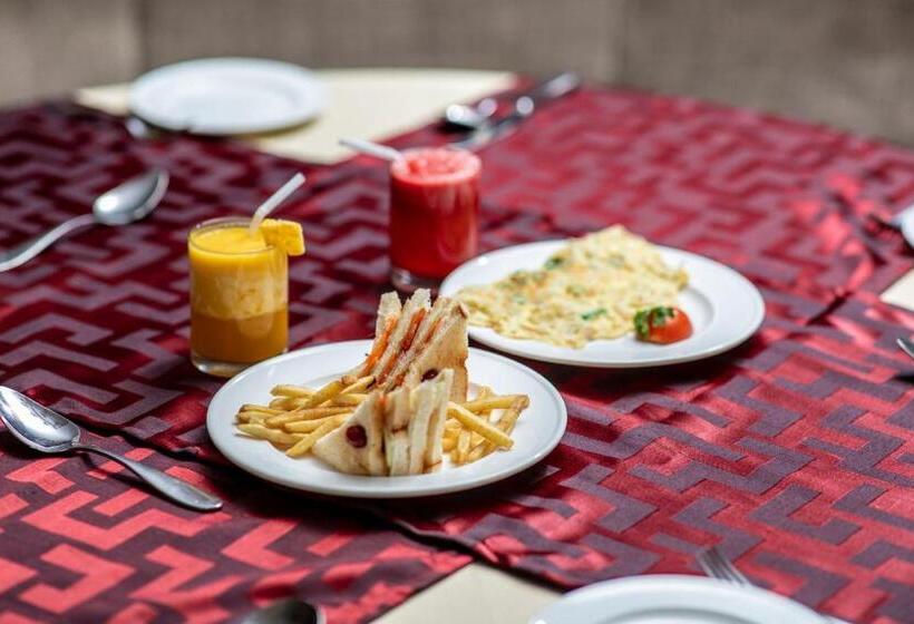 酒店 As Airport Inn