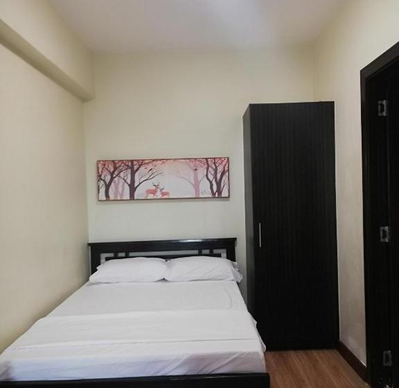 هتل Cozy Staycation At Eastbay Residences