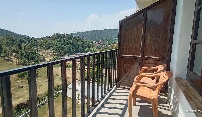 Отель Forest View Dalhousie, Banikhet