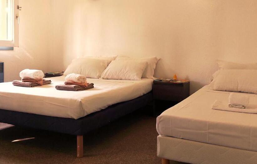 فندق La Voile Bleue