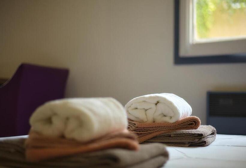 فندق La Voile Bleue