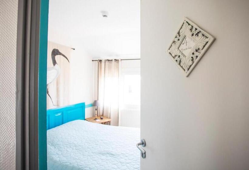 酒店 Mary Boat Trip