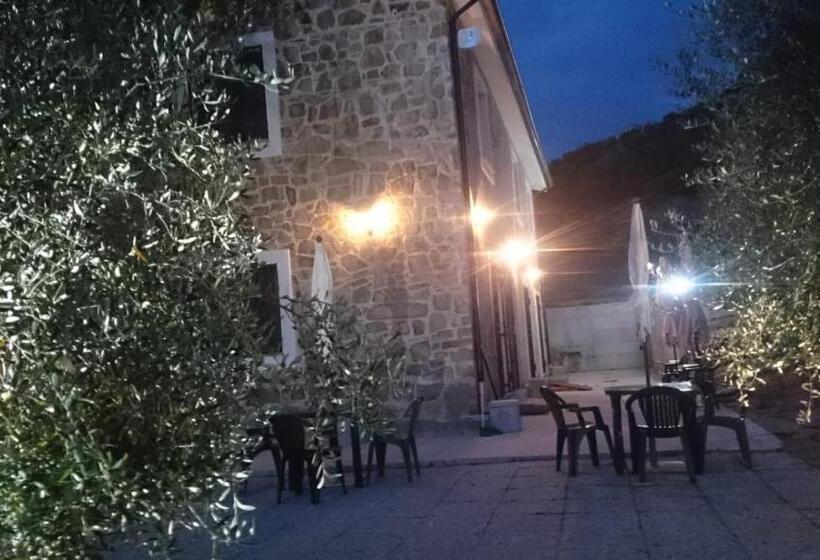 ホテル Podere La Starza