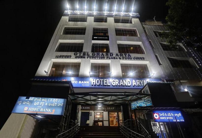 فندق Townhouse Eluru