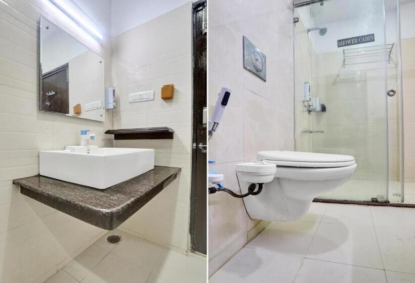 فندق Townhouse Eluru