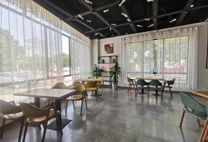 هتل Wuxi Fish Inn Rongxiang