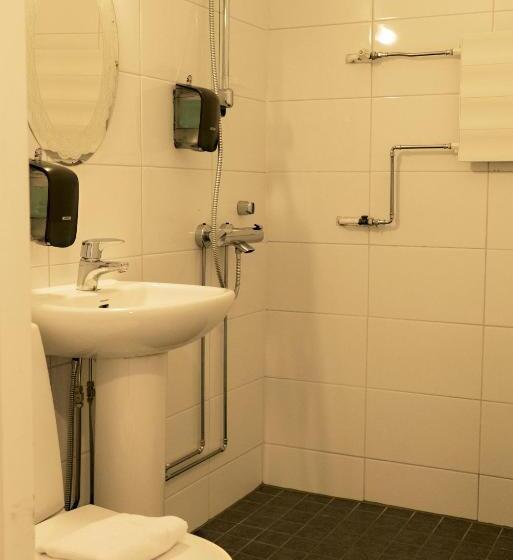 Li Alexanderin Huoneistohotelli Huoneet