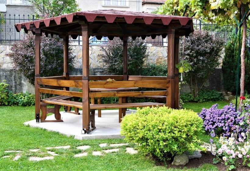 פנסיון къща речен шепот