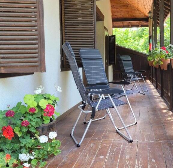 بنسيون къща за гости българа