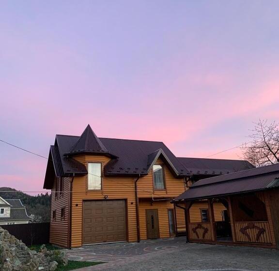 Pension (Hôtel basse catégorie) садиба надія