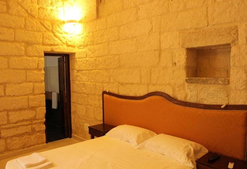 بنسيون Alla Corte Del Naif
