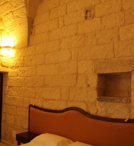 بنسيون Alla Corte Del Naif