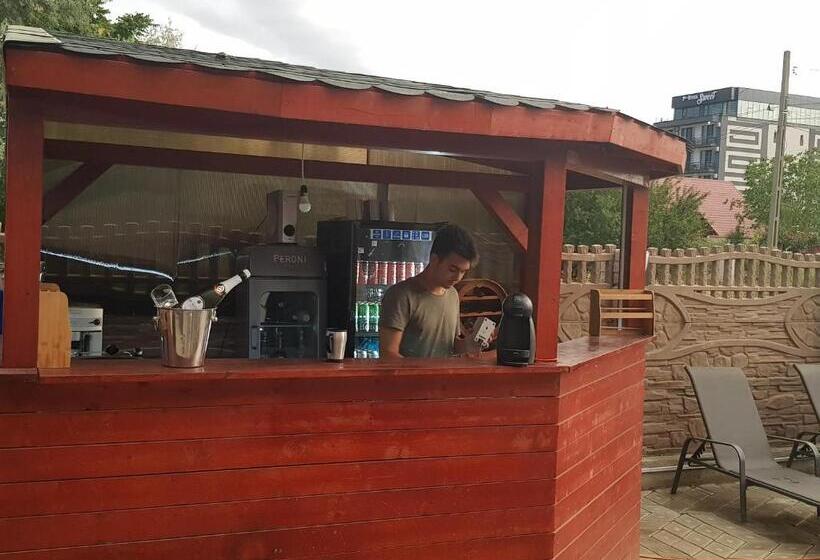 膳宿费 Cool Breeze   Mamaia Nord