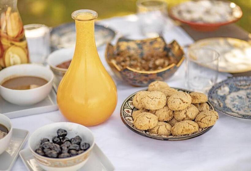 پانسیون Diar Illi