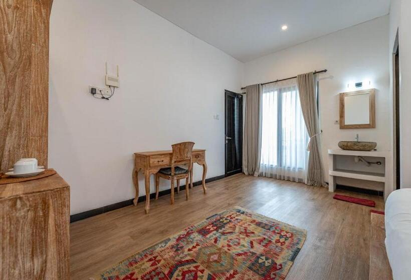 פנסיון Gajahmina Guesthouse