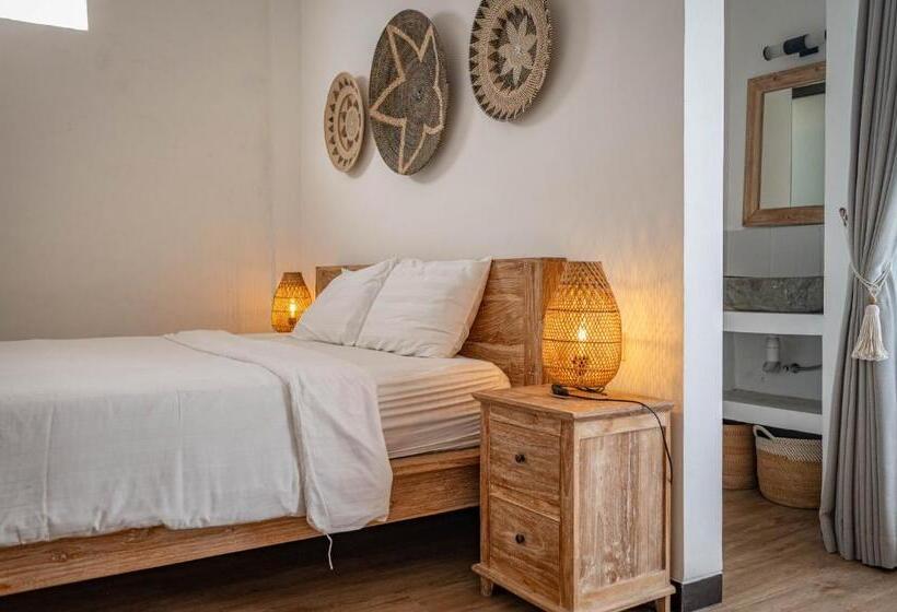 פנסיון Gajahmina Guesthouse