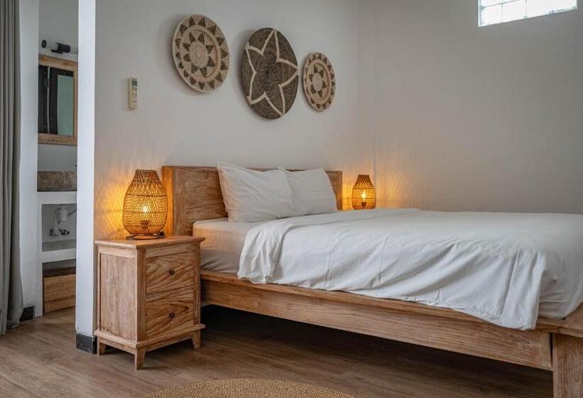 פנסיון Gajahmina Guesthouse