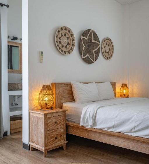 פנסיון Gajahmina Guesthouse