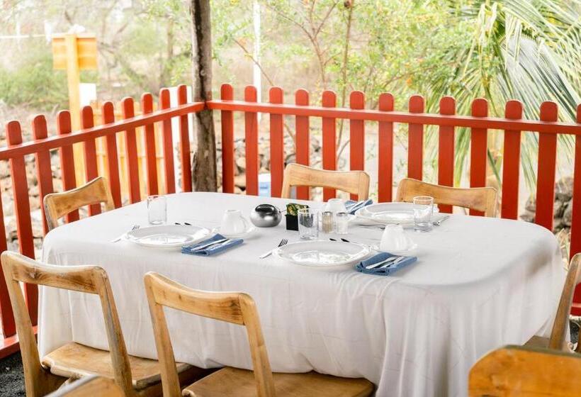 پانسیون Hostal Santa Maria