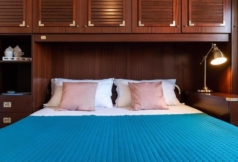 بنسيون La Figlia Del Capitano