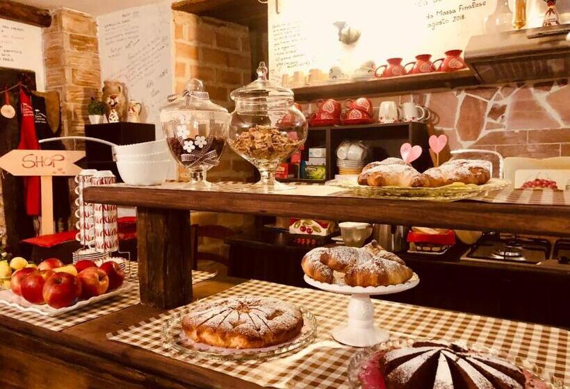 بنسيون Perla Del Borgo Bed And Breakfast