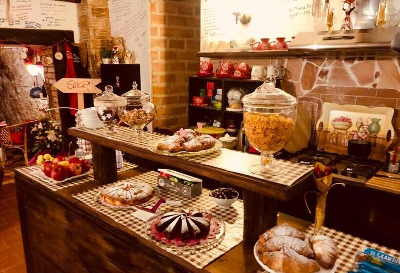 بنسيون Perla Del Borgo Bed And Breakfast