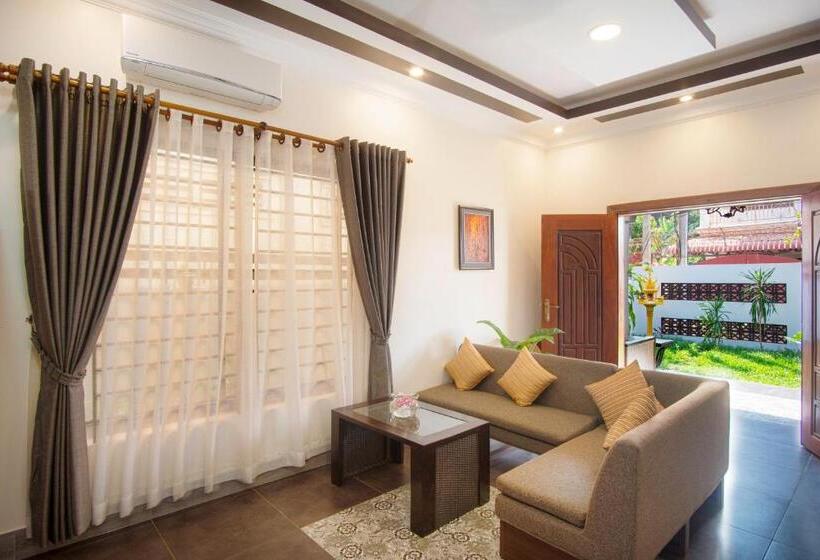 Пансион Sala Kanseng Home