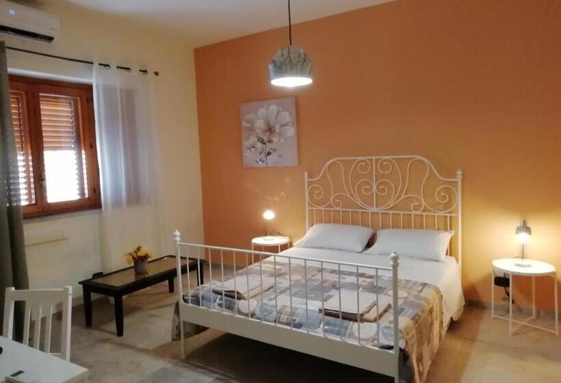 פנסיון Siracusa Inn   Locazione Turistica Parking Included