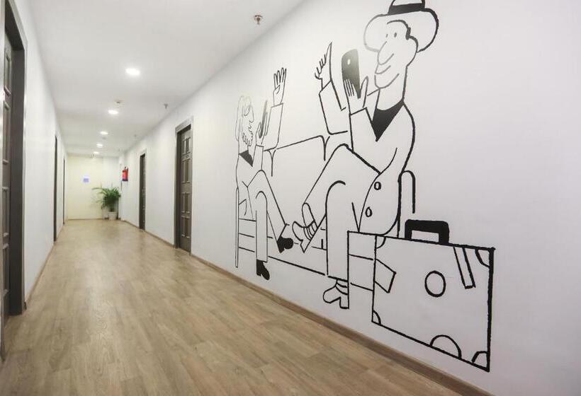 Super Oyo Townhouse 143 Hotel Royal Garden Park Street Mullick Bazar Crossing