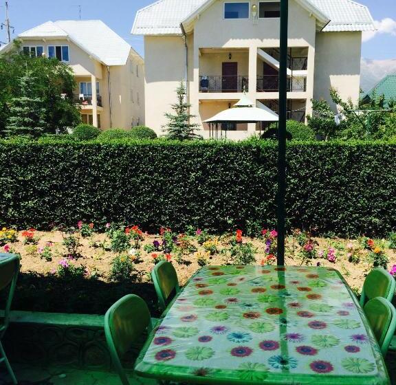 هاستل алтын мезгиль